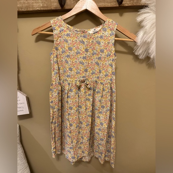 H&M Other - H&M Multicolor Floral Kids Dress‎